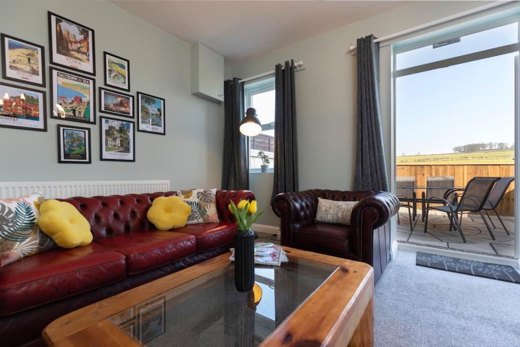 Auckland View - A Comfy & Spacious 4Bed With Views Coundon Экстерьер фото