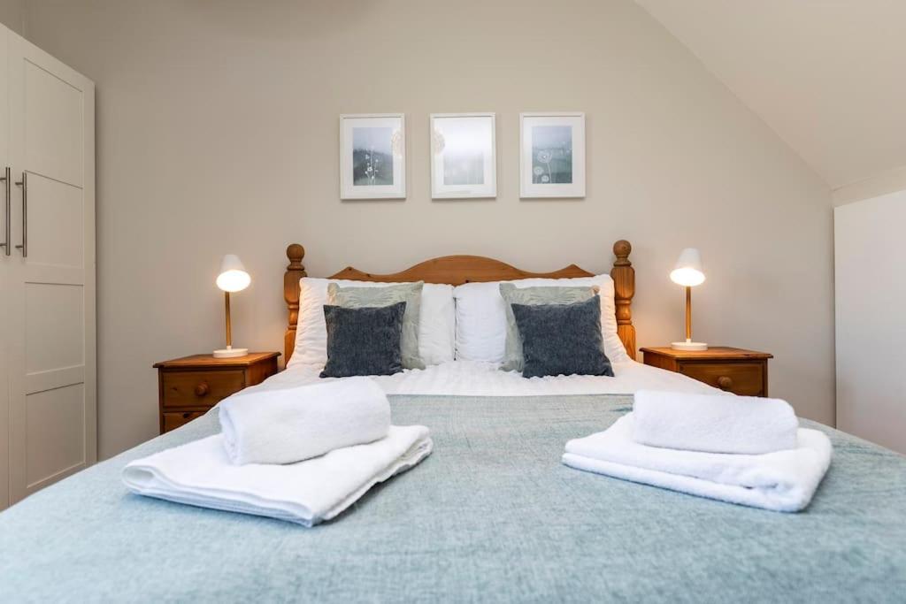 Auckland View - A Comfy & Spacious 4Bed With Views Coundon Экстерьер фото