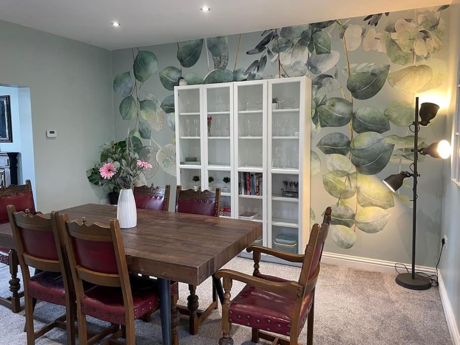 Auckland View - A Comfy & Spacious 4Bed With Views Coundon Экстерьер фото